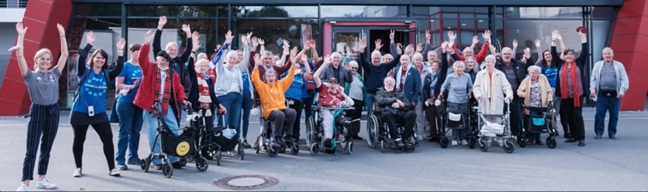 Group photo of volunteers