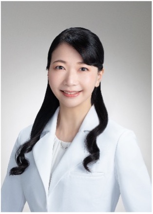 Akiko Hanyuda portrait