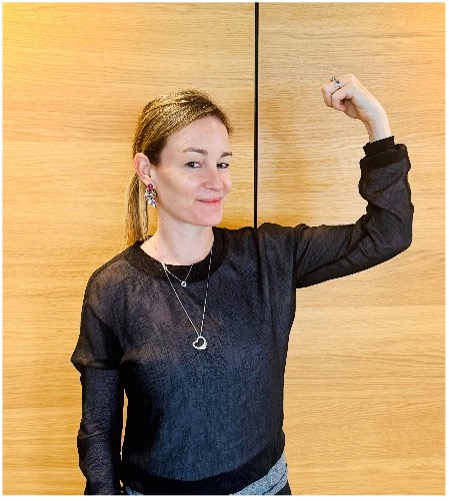 Bree - flexing arm muscle